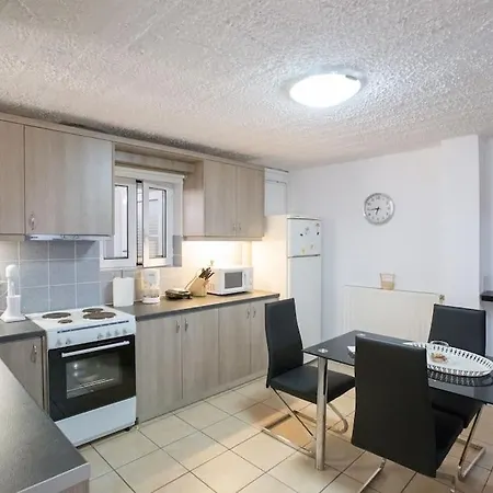 Dom wakacyjny Nikolas Apartment-village. Chania (Crete)