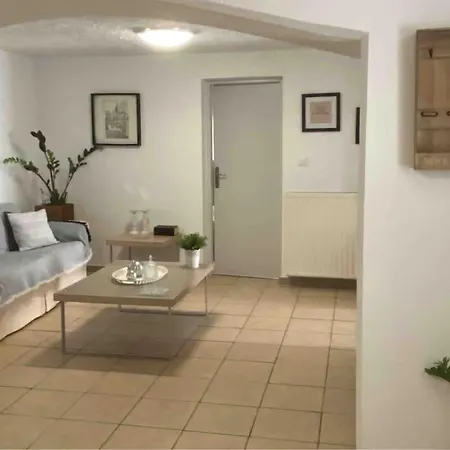 Nikolas Apartment-village. Prázdninový dům